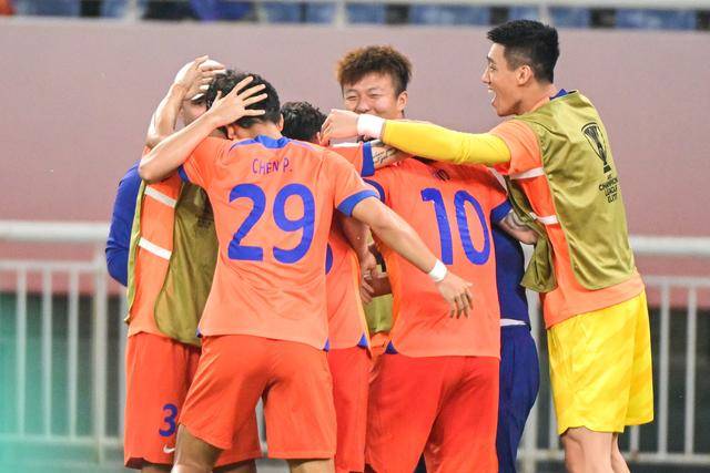 约基奇23+17+15掘金大胜老鹰 国王逆转胜76人